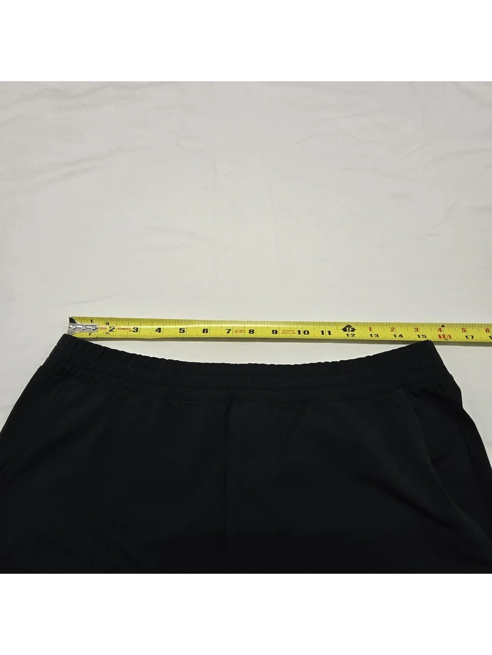 NEW Size LARGE Men's UNIQLO Ultra Stretch Active Jogger Pants Black Pockets